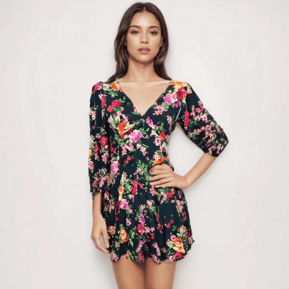 OLIVACEOUS Black Floral Bell Sleeve Dress Open Back Dress Small